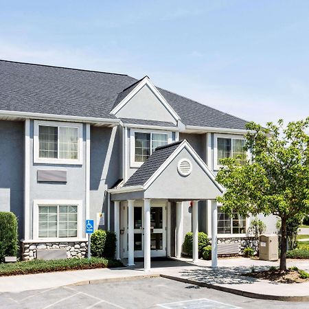 Super 8 By Wyndham Pride Midvale/Midvalley/Salt Lake City Bagian luar foto